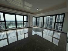 新城区大平层4室 转角大宽厅 视野好 高端品质小区万科开发