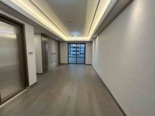 绿城晓风印月 高品质3房 精装修 好楼层 有车位 220w!