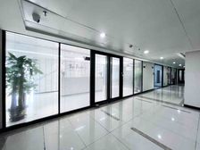 业主一口价,四地铁直达物业出租,高层电梯口