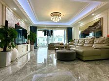 全新装修 现代轻奢 四居 方正 前后开阔 自住房