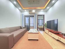 有电梯 商业配套成熟 近医院 近地铁 次新小区 南向采光好