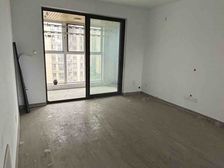 和平路,世贸三室南北通透,采光好,看中可谈