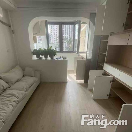 马连道红莲中里全南两居,精装修,全新家电家具出租