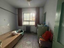 三中 河西小学 大楼 哈院对面 农机推广站小区 一楼带院老证