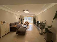 市政府广场!四中!新苑小学!四居室!业主精装修的带家具家电