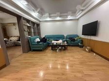 六中 实验对面 铁二家属院 可停车 老证 带储间