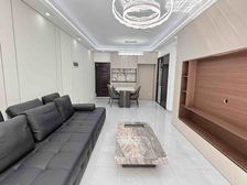 房主躺平,吐血急售,精装三房,拎包入住