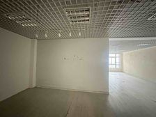 云林地铁口 真实价格 免租6个月 精装修 面积可选 好停车