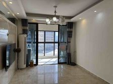 南区地铁口,位置好,便宜卖、绿化好,