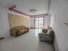 四中 翡翠华府 房龄新 浇筑 精装 非顶层 老证 带储间