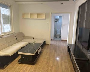 河东公园 宜居家园 电梯中间楼层 带小房 有车位单算