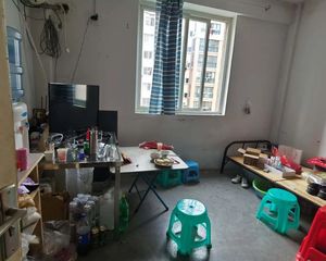 联升佳苑3室2厅2卫南朝向120.0万元/套出售