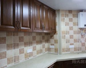 天之海大厦3室1厅1卫南朝向220.0万元/套出售