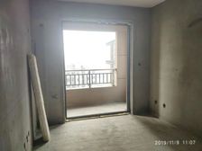 龙子湖新交付小区 单价11XXX买地鉄2房 买河景房上茗校