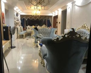 送车位,260万可售,豪华装修,送全套家具