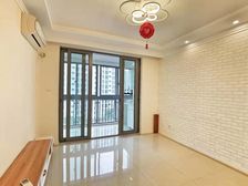 万源城婚装2房,B1车位,看中心花园,满五税低,接受置换