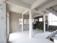 爱丁堡二期沿江东端头双拼,南入户,大草地,楼间距宽,低总价