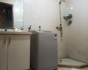 利时卢森堡2室南朝向80.0万元/套出售