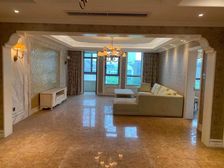 和丰创意广场旁 东外滩大平层 精装自住