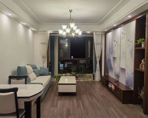西岸18724室2厅2卫南朝向330.0万元/套出售