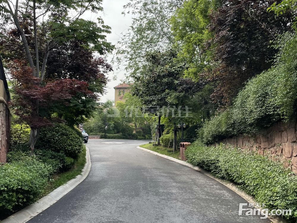 正商红河谷别墅区