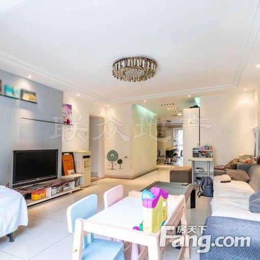 六里桥口 风荷曲苑 板楼南北通透三居室 精装全齐 急租