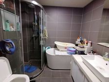 新佳苑3室2厅1卫南朝向268.0万元/套出售