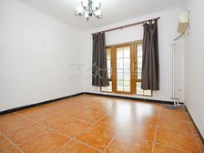 法式独栋,南邻水,前二后三朝南大绿地,大挑空