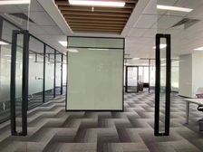 南长茂业 国金中心 世金中心 精装修落地窗 带割断招人方便