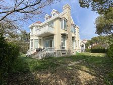 新上独栋别墅 着急出售 送环绕花园500平 接受置换