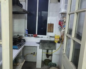花苑新村1室1厅1卫南朝向106.0万元/套出售