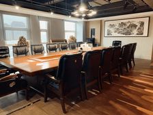 〖京城〗东亿国际传媒产业园新出953㎡精装修带家具|