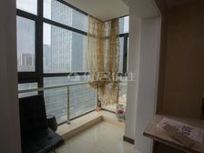 一线观景 音乐喷泉尽收眼底 大四室 三卧朝南