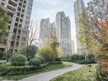 建业龙城南区 精装4室 随时看房