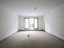 东方今典毛坯新房三室采光好格局方正