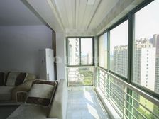 中泰华庭 精装三室 送家居家电 随时看房