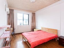 新上!护城河畔 半岛小区 带城振华學区未用 带独库 看房方便