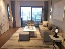 开发商清盘特价!大家上宸首付三十万起近商业配套齐全!专车接送