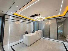 郑汴路未来路 升龙大厦 230平 精装带家具 电梯口