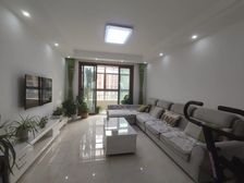 扬子颐和苑 4室2厅 吾悦广场 送车库