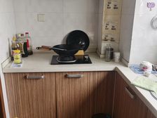 泛亚中心3室2厅2卫南朝向95.0万元/套出售