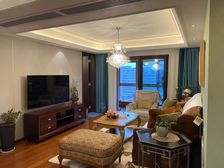 欢乐海岸三期 4室2厅 南 豪华装修