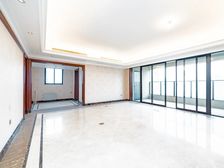 新出新城帝景北区 全新精装修未住过 中间楼层 随时看房