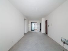 尹山湖品质小区 新上全新毛坯高层全天采光 大两房 看房随时