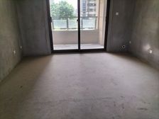 光明领御4室2厅2卫南朝向240.0万元/套出售