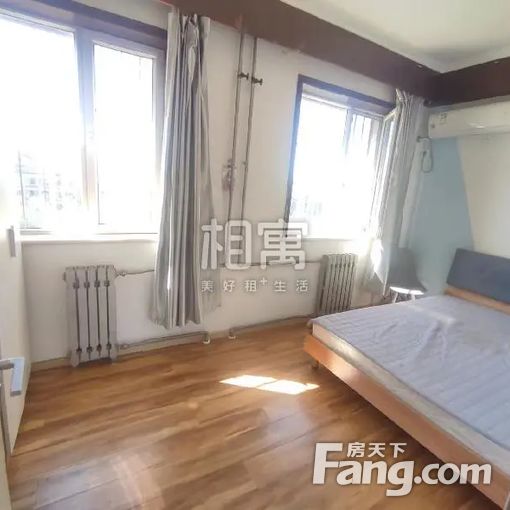 五号线天通苑站 精装修次卧 出行购物方便 随时看房 价格可刀