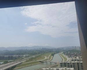 万科未来水岸3室2厅1卫南朝向135.0万元/套出售