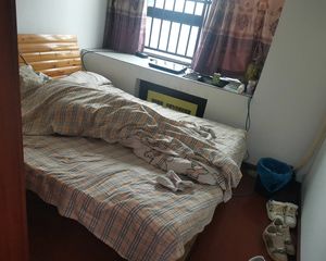 恒威君雅苑3室2厅1卫南朝向135.0万元/套出售