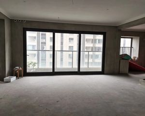 雅戈尔新长岛4室2厅2卫南朝向420.0万元/套出售