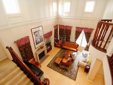 正南纳帕溪谷4室3厅精装修